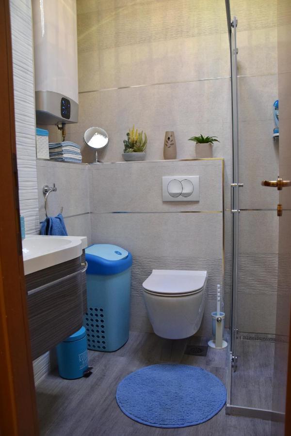 Luxurious Apartment Majda, 2 Bathrooms And Free Parking Split Exterior photo