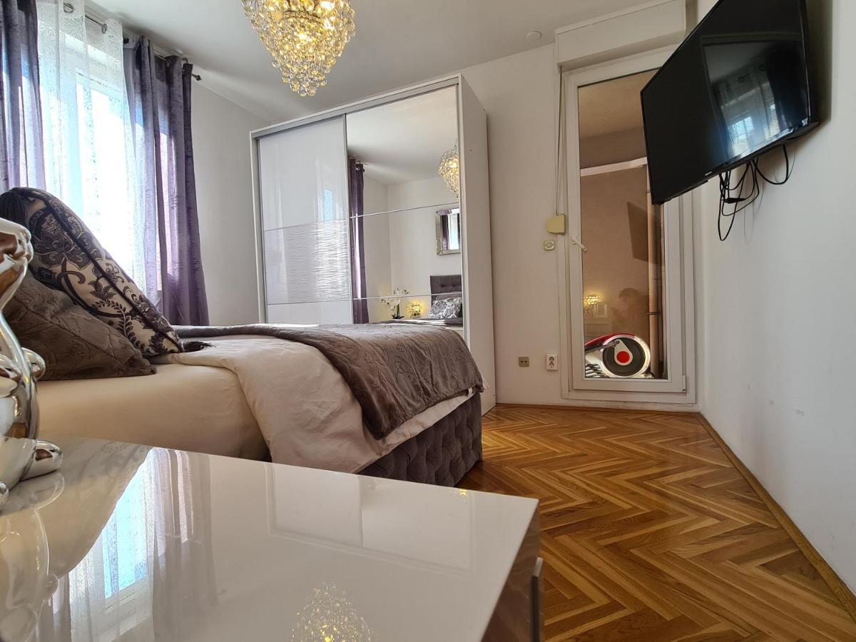 Luxurious Apartment Majda, 2 Bathrooms And Free Parking Split Exterior photo