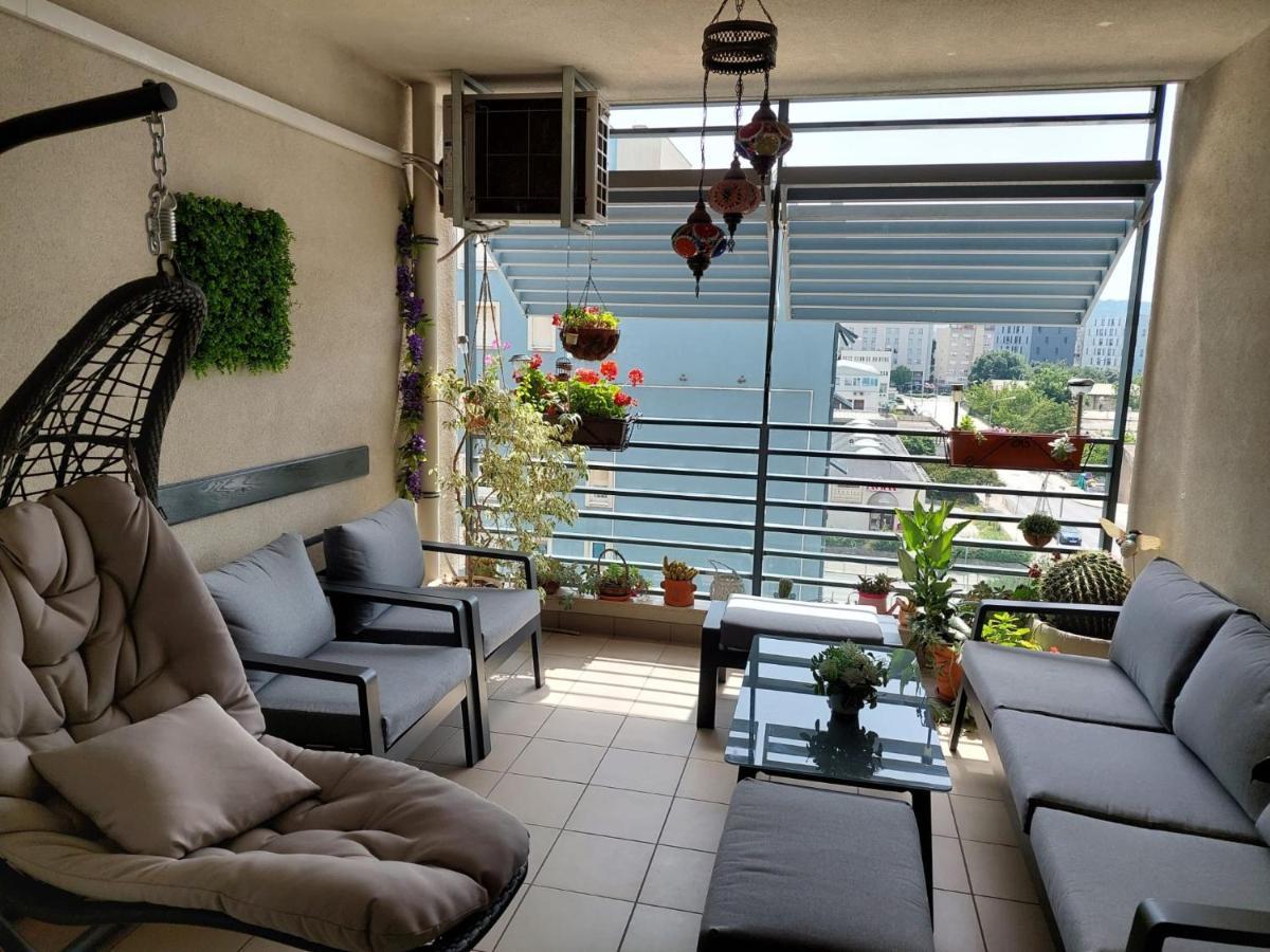 Luxurious Apartment Majda, 2 Bathrooms And Free Parking Split Exterior photo